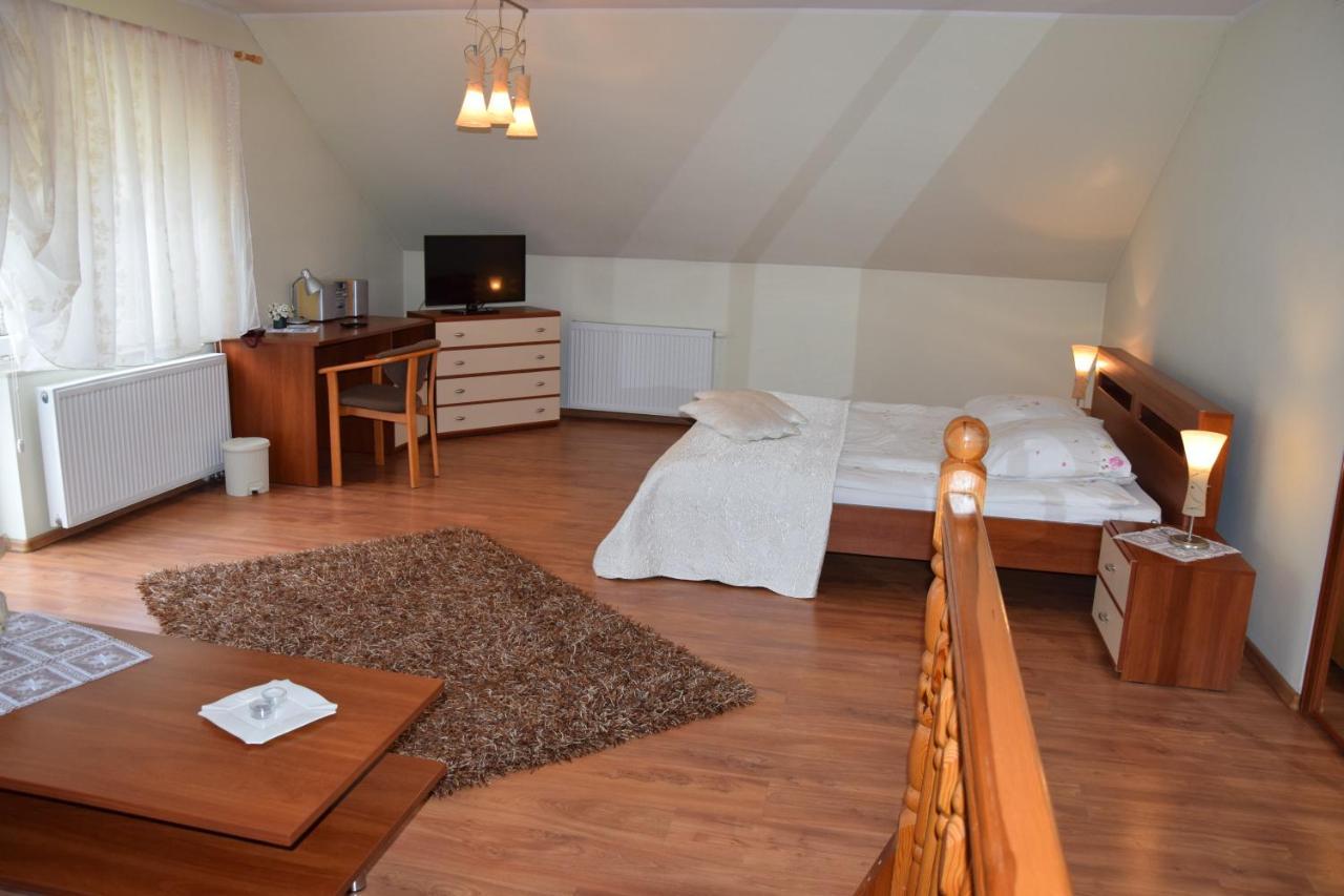 Nowe Marzy Inter-Bar-Motel מראה חיצוני תמונה