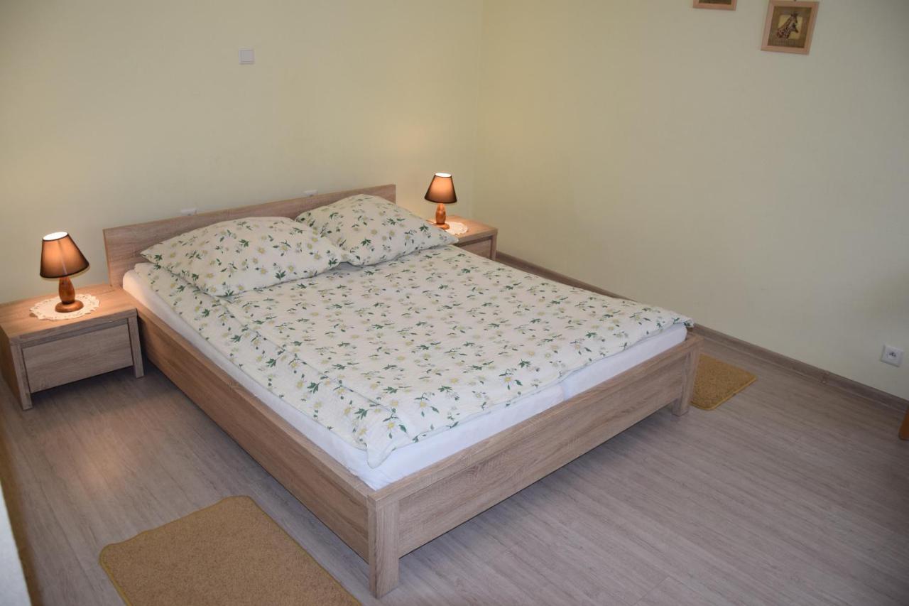 Nowe Marzy Inter-Bar-Motel מראה חיצוני תמונה